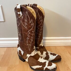 Idyllwind Black and Brown Western Boots